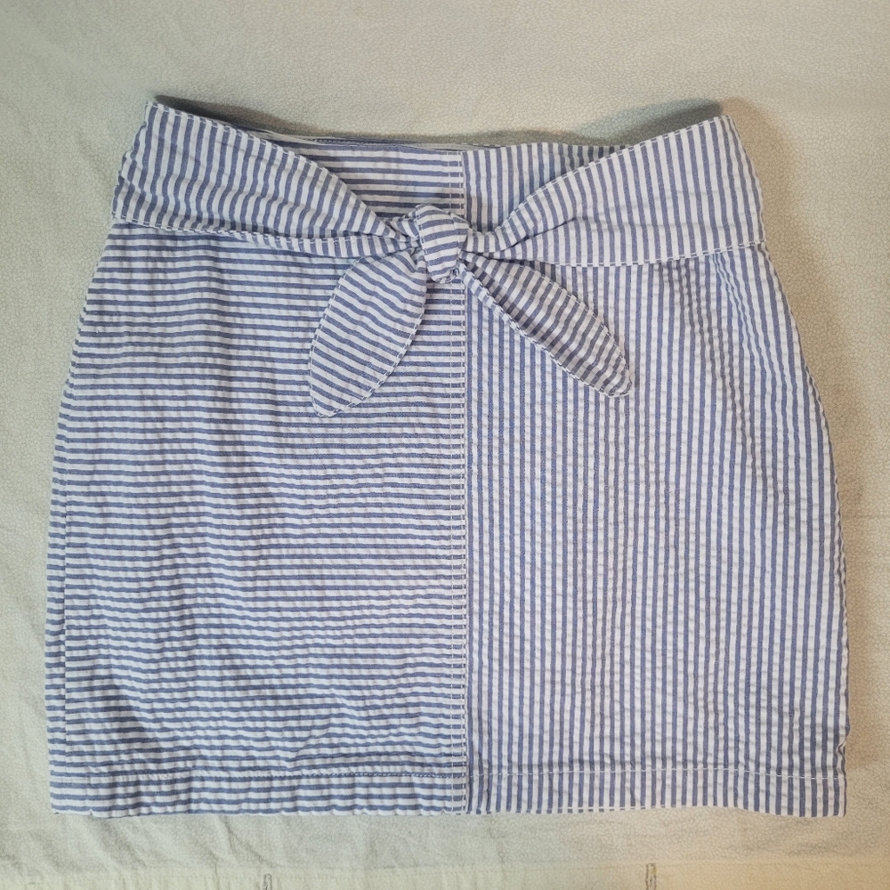 Vineyard Vines Skirt, Womens Size 2, Blue & White Seersucker Coastal Preppy